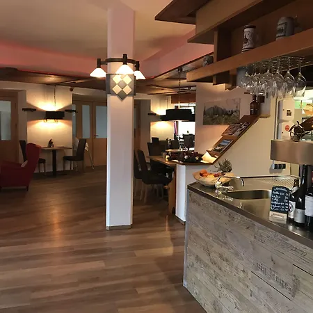 Hotel Weißbräu 4*