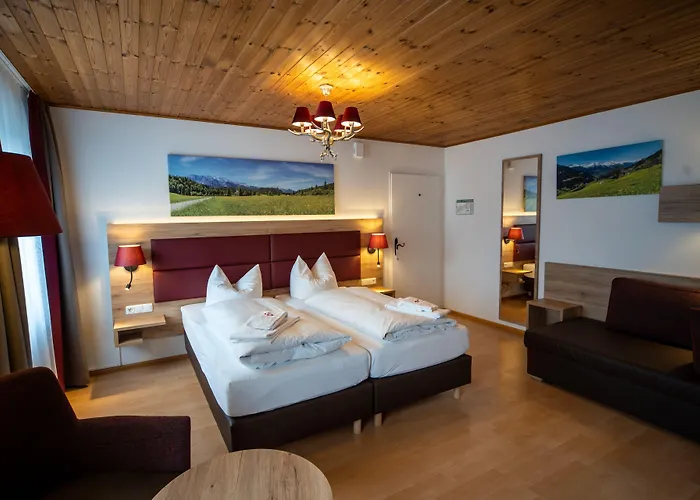 Hotel Weissbraeu 4*