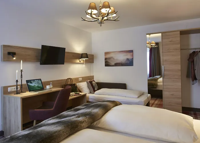 Hotel Weissbraeu