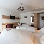 Hotel Weissbraeu Oberhaching