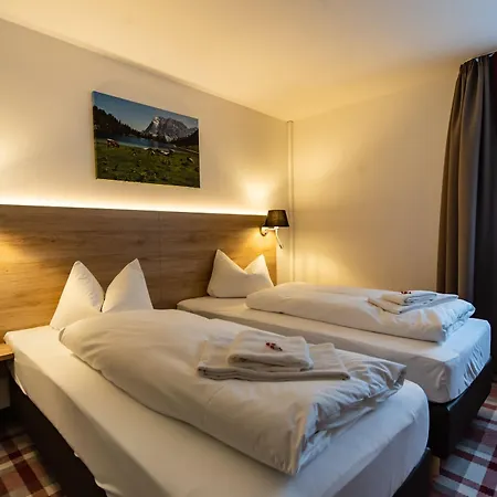 Weissbraeu Hotel Oberhaching