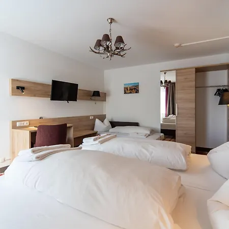 Hotel Weissbraeu Oberhaching