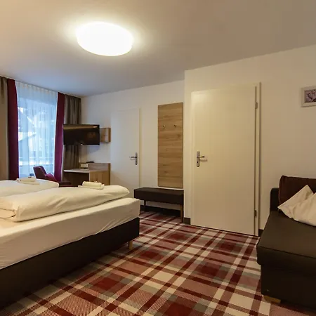 Hotel Weissbraeu Oberhaching