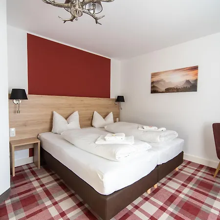 Weissbraeu 4* Oberhaching