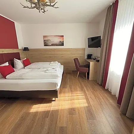 Szálloda Weissbraeu 4*